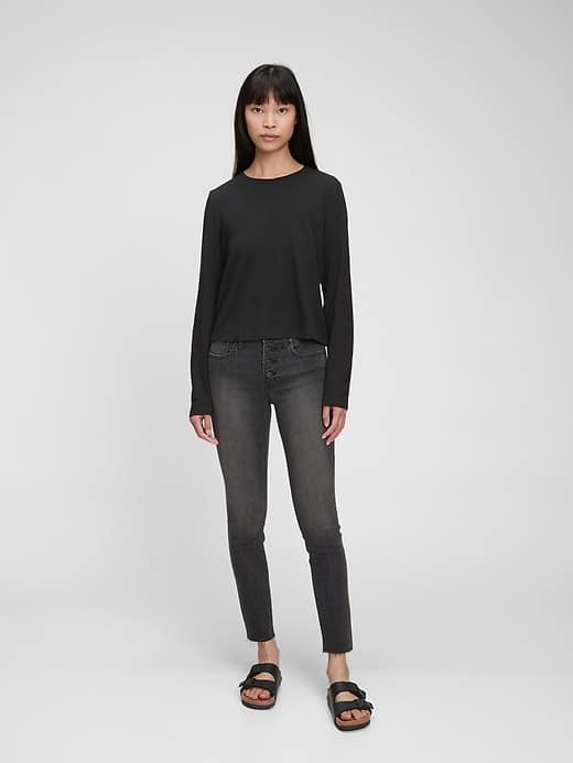 Image number 1 showing, Mid Rise True Skinny Jeans with Washwell&#153