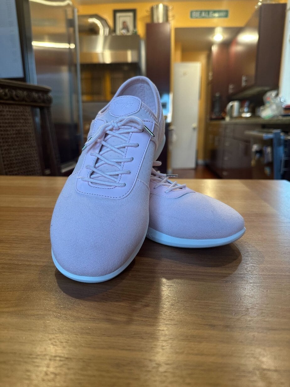 Comfortable Fuego Dance Shoes