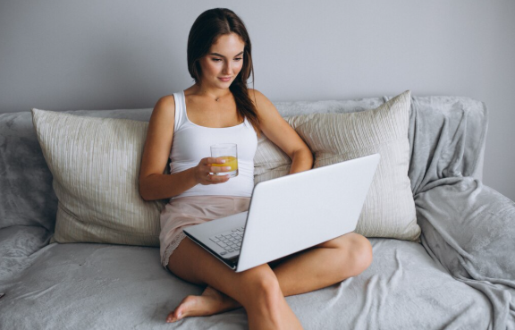 Online Shopping vs. In-Store