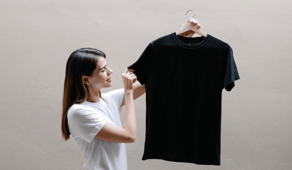 Comfort Colors vs Gildan: Which T-Shirt Brand Is Better for Custom Printing?